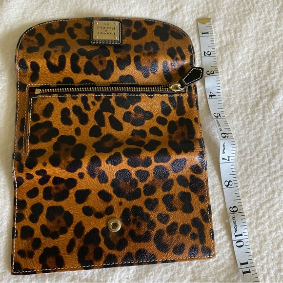 Dooney and Bourke cheetah leopard wallet - Picture 11 of 16